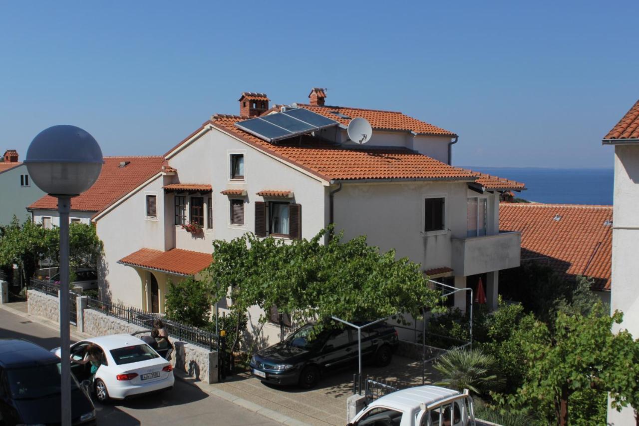 Apartments With A Parking Space Mali Losinj Bagian luar foto